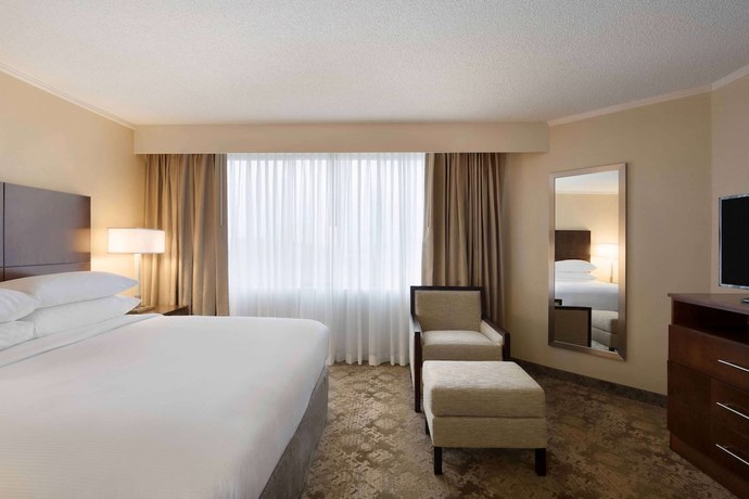 Imagen de la habitación del Hotel Embassy Suites By Hilton Baltimore At Bwi Airport. Foto 11