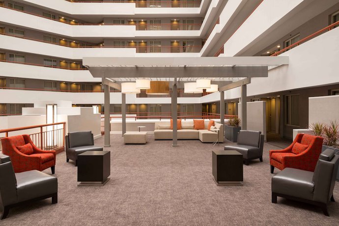 Imagen de los interiores del Hotel Embassy Suites By Hilton Baltimore At Bwi Airport. Foto 19