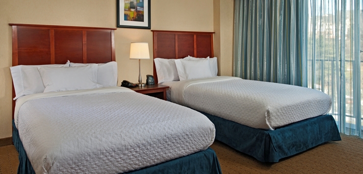 Imagen general del Hotel Embassy Suites By Hilton Baltimore Hunt Valley. Foto 2
