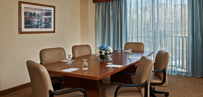 Imagen general del Hotel Embassy Suites By Hilton Baltimore Hunt Valley. Foto 17