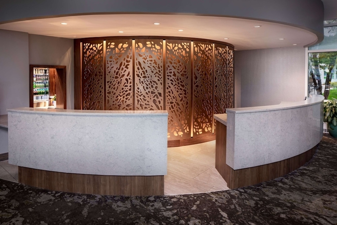 Imagen de los interiores del Hotel Embassy Suites By Hilton Boston Marlborough. Foto 19