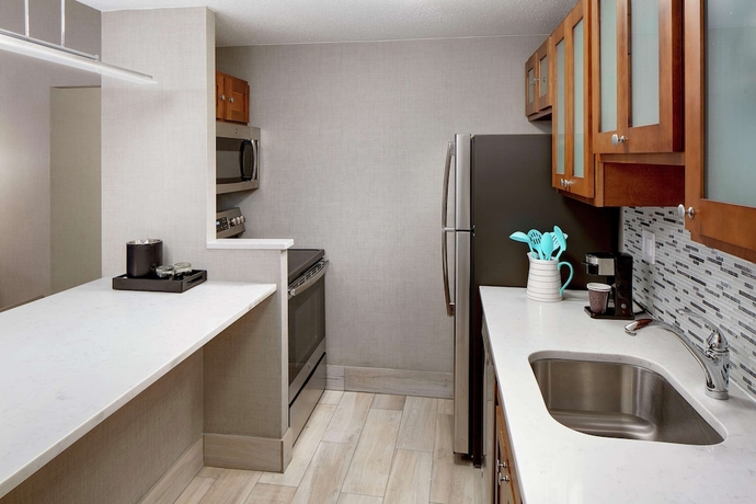 Imagen de la habitación del Hotel Embassy Suites By Hilton Boston Marlborough. Foto 12