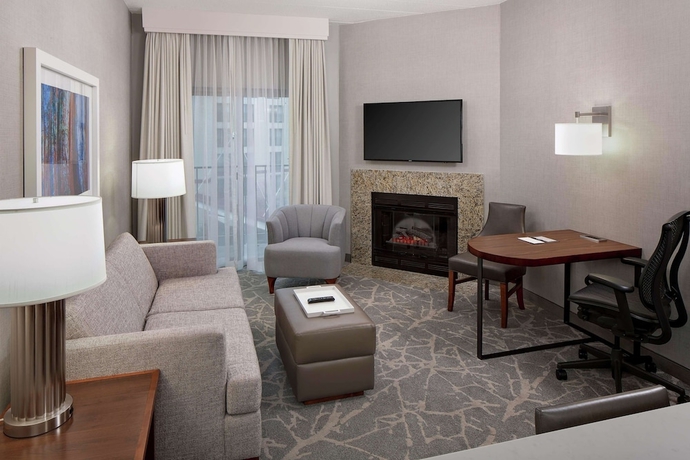 Imagen de la habitación del Hotel Embassy Suites By Hilton Boston Marlborough. Foto 14
