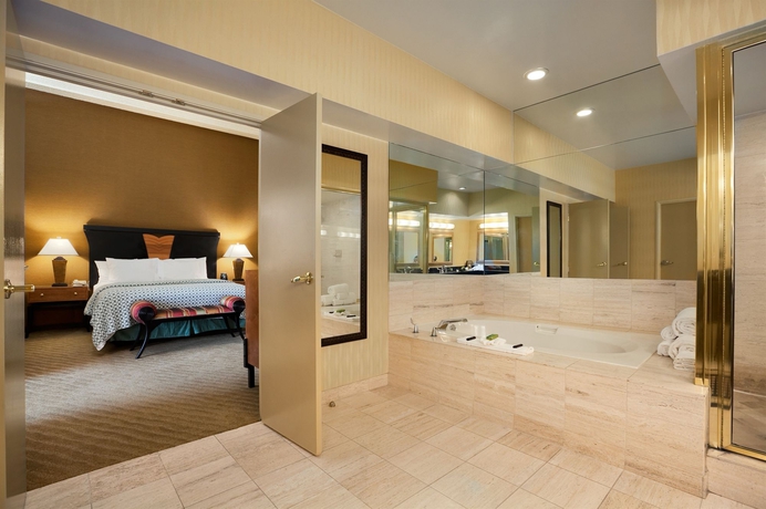 Imagen de la habitación del Hotel Embassy Suites By Hilton Brea North Orange County. Foto 5