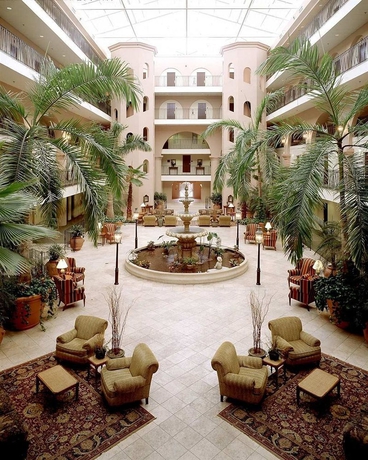 Imagen de los interiores del Hotel Embassy Suites By Hilton Charleston Historic District. Foto 14