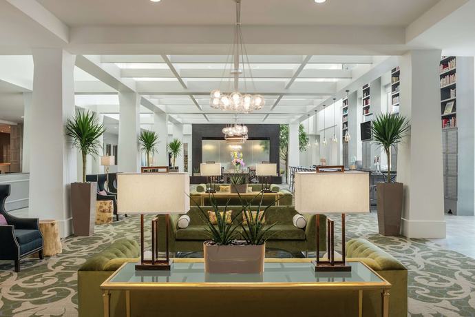 Imagen de los interiores del Hotel Embassy Suites By Hilton Charlotte Ayrsley. Foto 15