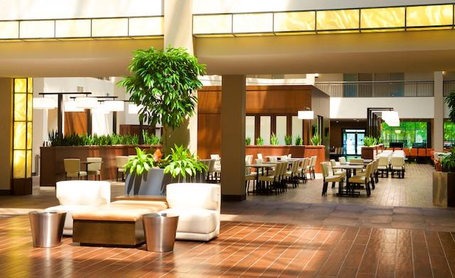 Imagen general del Hotel Embassy Suites By Hilton Cincinnati Northeast Blue Ash. Foto 14