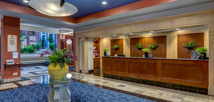 Imagen general del Hotel Embassy Suites By Hilton Cincinnati Rivercenter. Foto 2