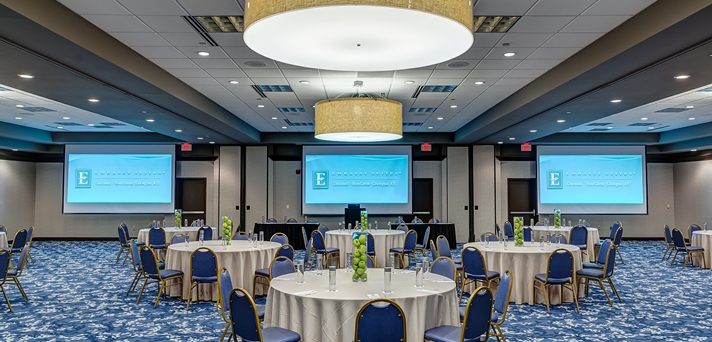Imagen general del Hotel Embassy Suites By Hilton Cincinnati Rivercenter. Foto 9