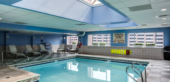 Imagen general del Hotel Embassy Suites By Hilton Cincinnati Rivercenter. Foto 12