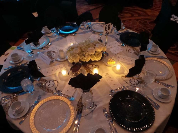 Imagen de los interiores del Hotel Embassy Suites By Hilton Dallas Frisco and Convention Center. Foto 11