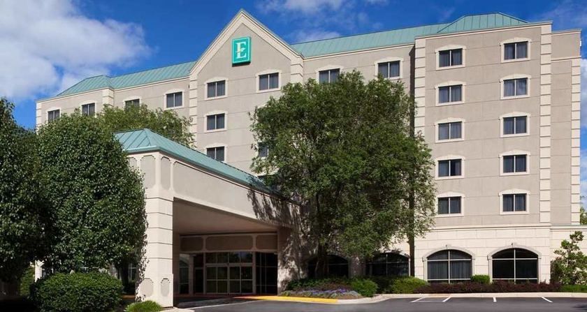 Imagen general del Hotel Embassy Suites By Hilton Dulles Airport. Foto 4