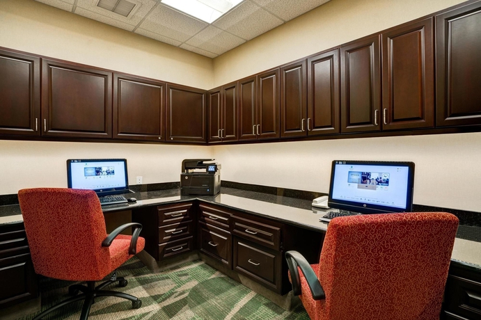 Imagen de los interiores del Hotel Embassy Suites By Hilton Fort Myers Estero. Foto 5