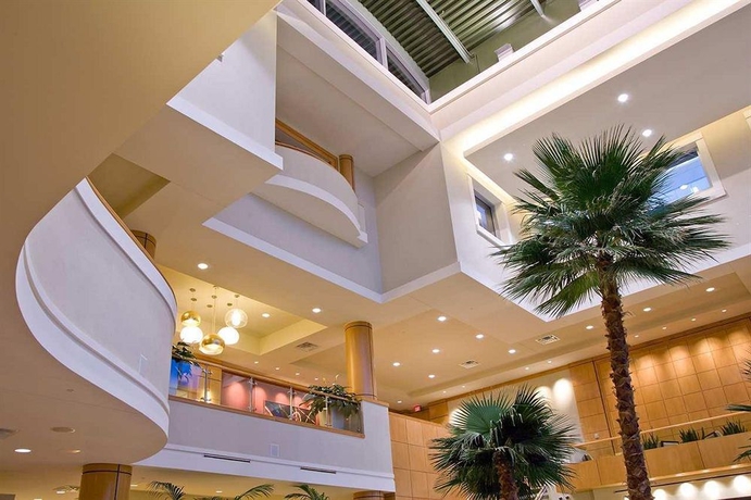 Imagen de los interiores del Hotel Embassy Suites By Hilton Houston Energy Corridor. Foto 15