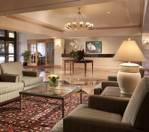 Imagen de los interiores del Hotel Embassy Suites By Hilton Houston Near The Galleria. Foto 9