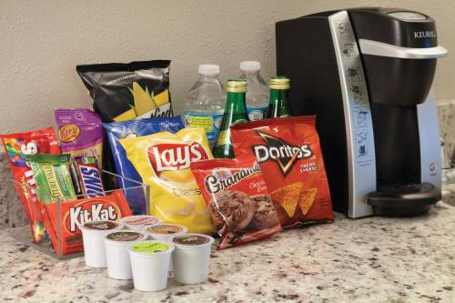 Imagen de la habitación del Hotel Embassy Suites By Hilton Houston West - Katy. Foto 7