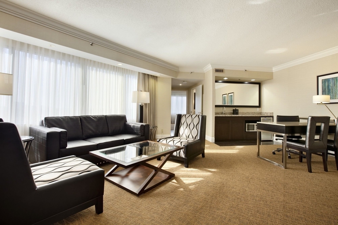 Imagen de los interiores del Hotel Embassy Suites By Hilton Irvine Orange County Airport. Foto 15