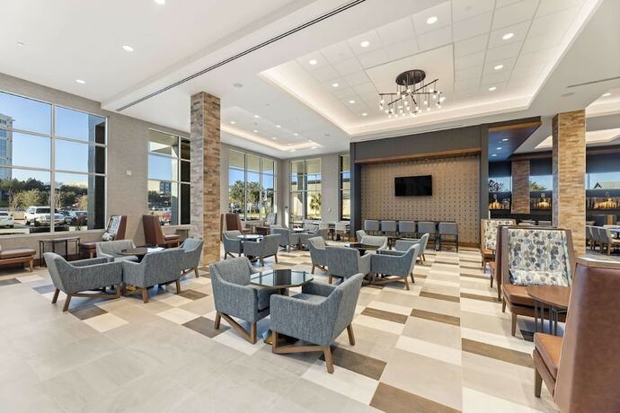 Imagen general del Hotel Embassy Suites By Hilton Irving Las Colinas. Foto 10