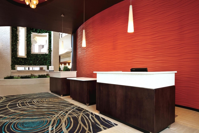Imagen de los interiores del Hotel Embassy Suites By Hilton Knoxville West. Foto 14