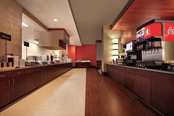 Imagen del bar/restaurante del Hotel Embassy Suites By Hilton Knoxville West. Foto 6