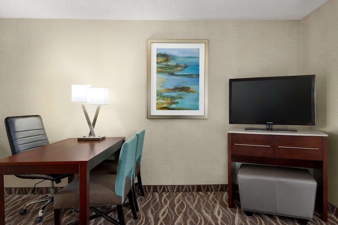 Imagen de la habitación del Hotel Embassy Suites By Hilton Lompoc Central Coast. Foto 8