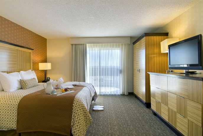 Imagen de la habitación del Hotel Embassy Suites By Hilton Los Angeles Downey. Foto 4