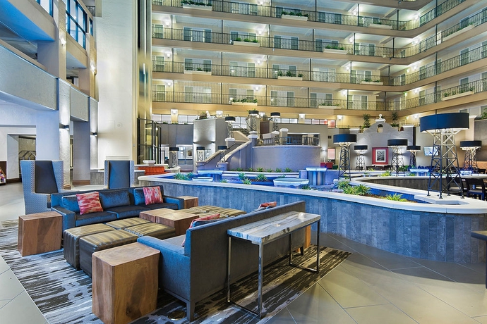 Imagen de los interiores del Hotel Embassy Suites By Hilton Los Angeles Downey. Foto 9