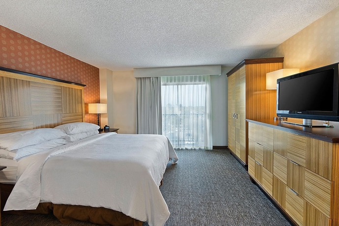 Imagen de la habitación del Hotel Embassy Suites By Hilton Los Angeles Downey. Foto 5