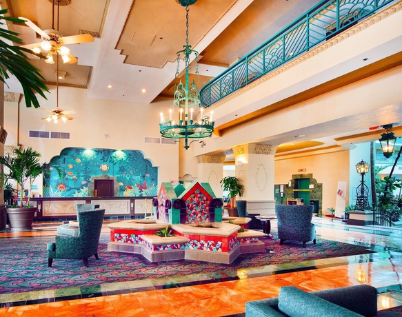 Imagen de los interiores del Hotel Embassy Suites By Hilton Miami International Airport. Foto 7