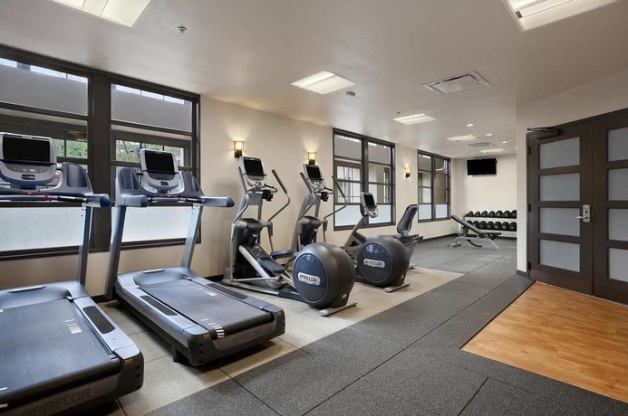 Imagen de los interiores del Hotel Embassy Suites By Hilton Napa Valley. Foto 11