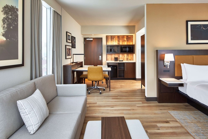Imagen de la habitación del Hotel Embassy Suites By Hilton Nashville Downtown. Foto 9