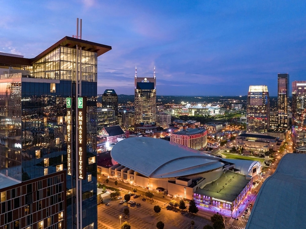 Imagen general del Hotel Embassy Suites By Hilton Nashville Downtown. Foto 1