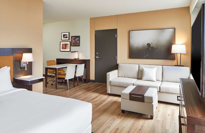 Imagen de la habitación del Hotel Embassy Suites By Hilton Nashville Downtown. Foto 17