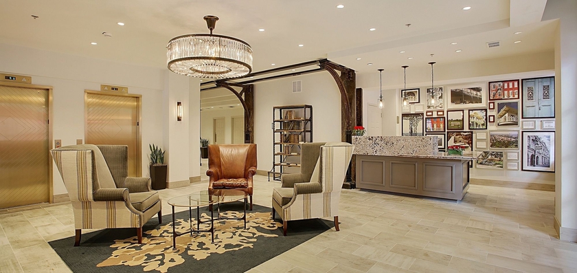 Imagen de los interiores del Hotel Embassy Suites By Hilton New Orleans. Foto 9