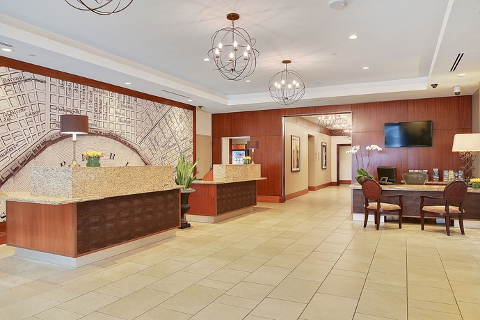 Imagen de los interiores del Hotel Embassy Suites By Hilton New Orleans. Foto 12