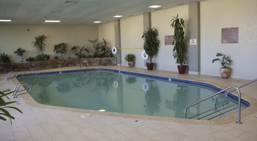 Imagen general del Hotel Embassy Suites By Hilton Oklahoma City Will Rogers Airport. Foto 16