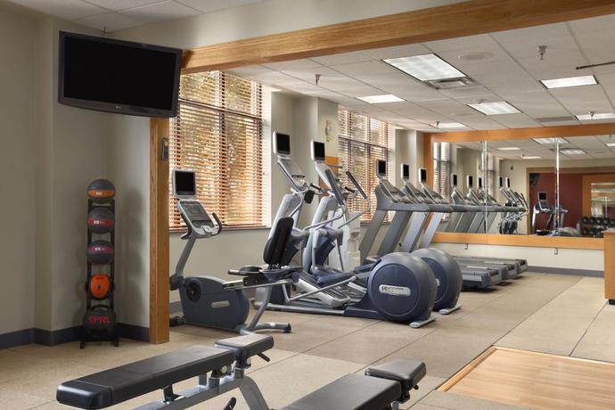 Imagen de los interiores del Hotel Embassy Suites By Hilton Omaha Downtown Old Market. Foto 8