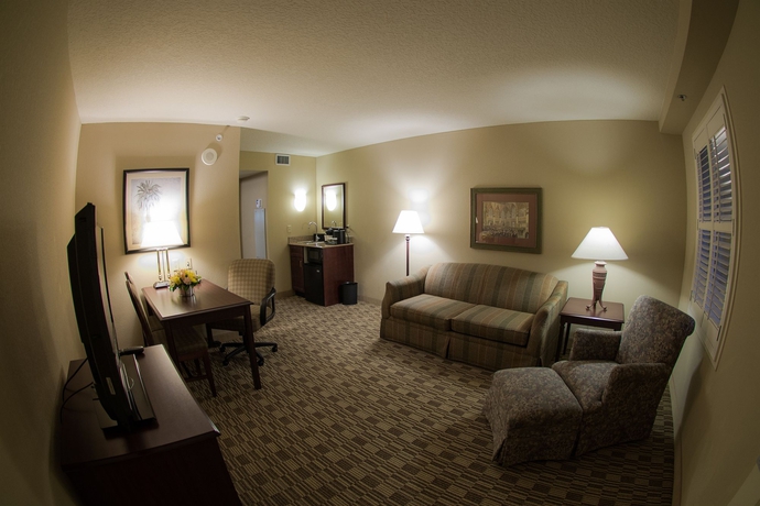 Imagen de los interiores del Hotel Embassy Suites By Hilton Orlando Downtown. Foto 11