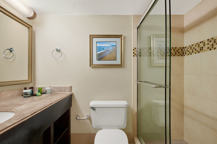 Imagen de la habitación del Hotel Embassy Suites By Hilton Orlando North. Foto 5