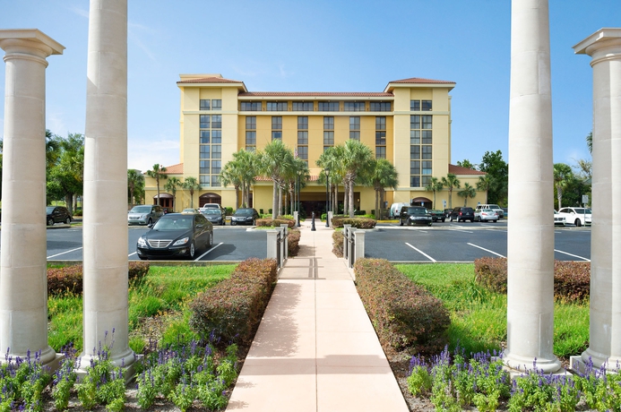 Imagen general del Hotel Embassy Suites By Hilton Orlando North. Foto 3