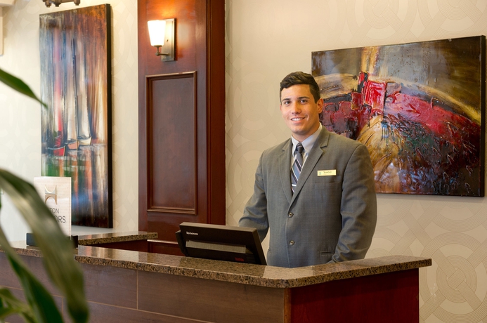 Imagen de los interiores del Hotel Embassy Suites By Hilton Orlando North. Foto 12