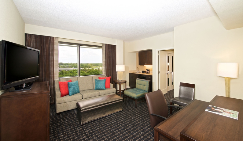 Imagen de los interiores del Hotel Embassy Suites By Hilton Palm Beach Gardens Pga Boulevard. Foto 8