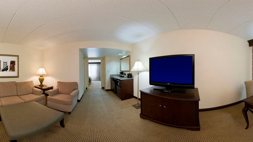 Imagen de los interiores del Hotel Embassy Suites By Hilton Philadelphia Airport. Foto 9