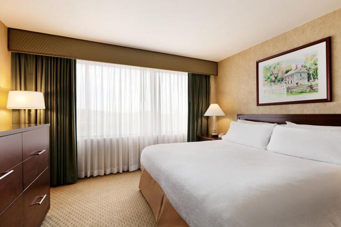 Imagen de la habitación del Hotel Embassy Suites By Hilton Philadelphia Valley Forge. Foto 4