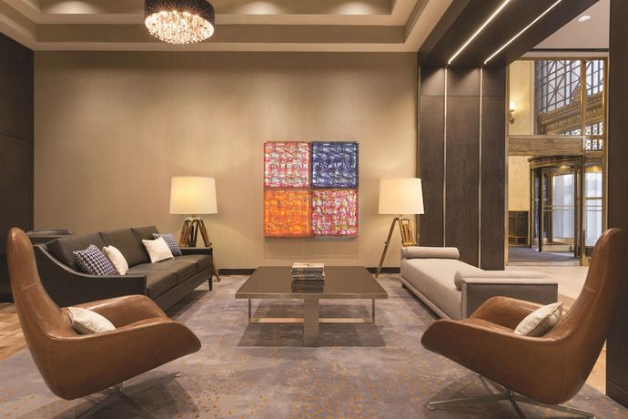 Imagen de los interiores del Hotel Embassy Suites By Hilton Pittsburgh Downtown. Foto 17