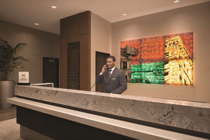Imagen de los interiores del Hotel Embassy Suites By Hilton Pittsburgh Downtown. Foto 18
