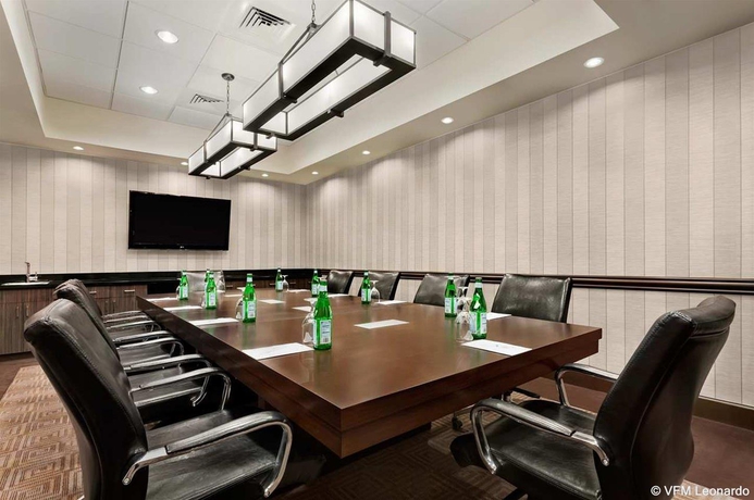 Imagen general del Hotel Embassy Suites By Hilton Salt Lake West Valley City. Foto 3