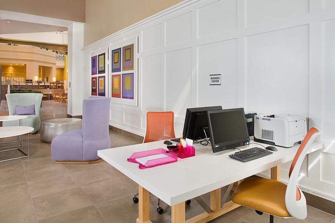 Imagen de los interiores del Hotel Embassy Suites By Hilton San Diego Bay Downtown. Foto 15