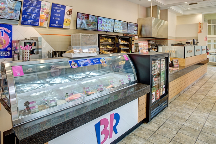 Imagen del bar/restaurante del Hotel Embassy Suites By Hilton San Diego Bay Downtown. Foto 4