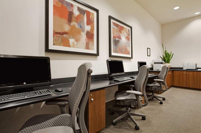 Imagen de los interiores del Hotel Embassy Suites By Hilton San Diego La Jolla. Foto 12